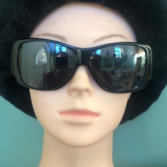 Chanel Sunglasses main image 5